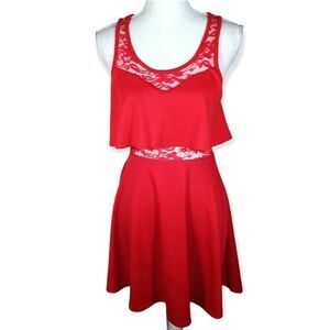 BELINDA RED LACE DRESS SZ.M EUC